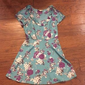 Forever 21 Floral Cold Shoulder Dress